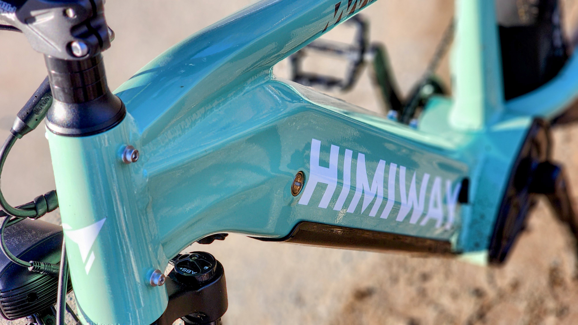 Himiway Zebra's frame with enclosed battery