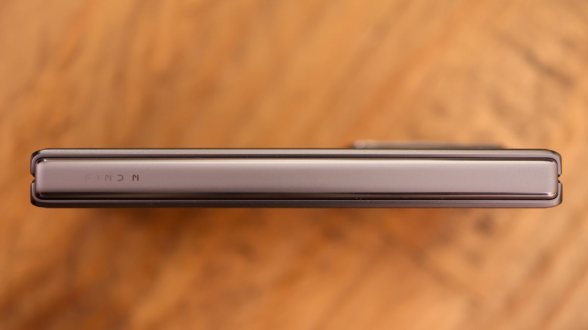 A photo of the Oppo Find N2