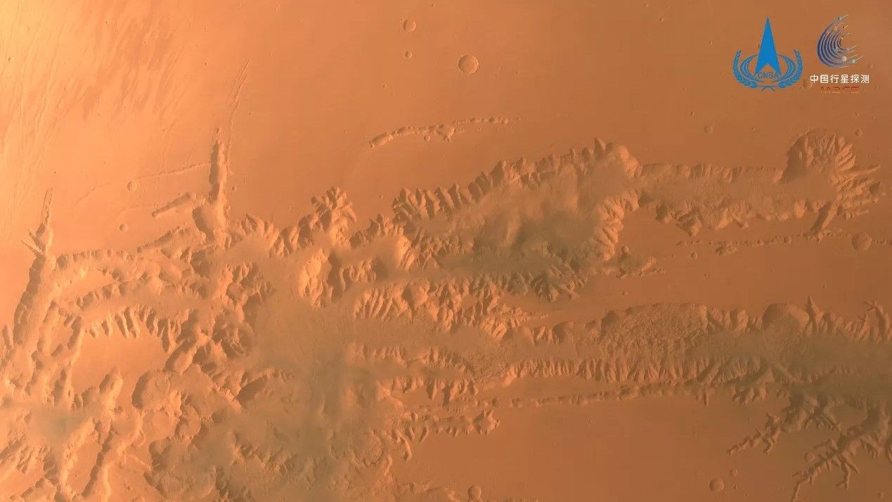 A section of the system of canyons that forms Valles Marineris captured by the Tianwen 1 medium-resolution camera.