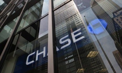 On the same day that JPMorgan Chase announced that its loss from a single trade had risen to nearly $6 billion, the bank&amp;#039;s stock price rose 6 percent.