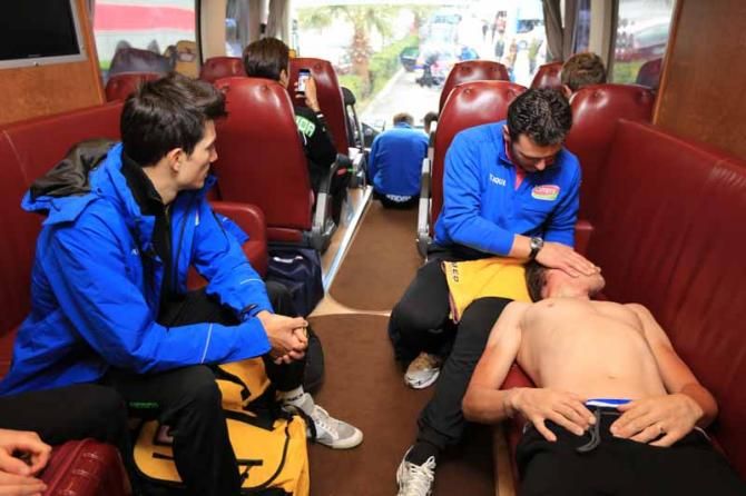 Alessandro Petacchi (Lampre - Merida) has some treatment on the Lampre Merida team bus