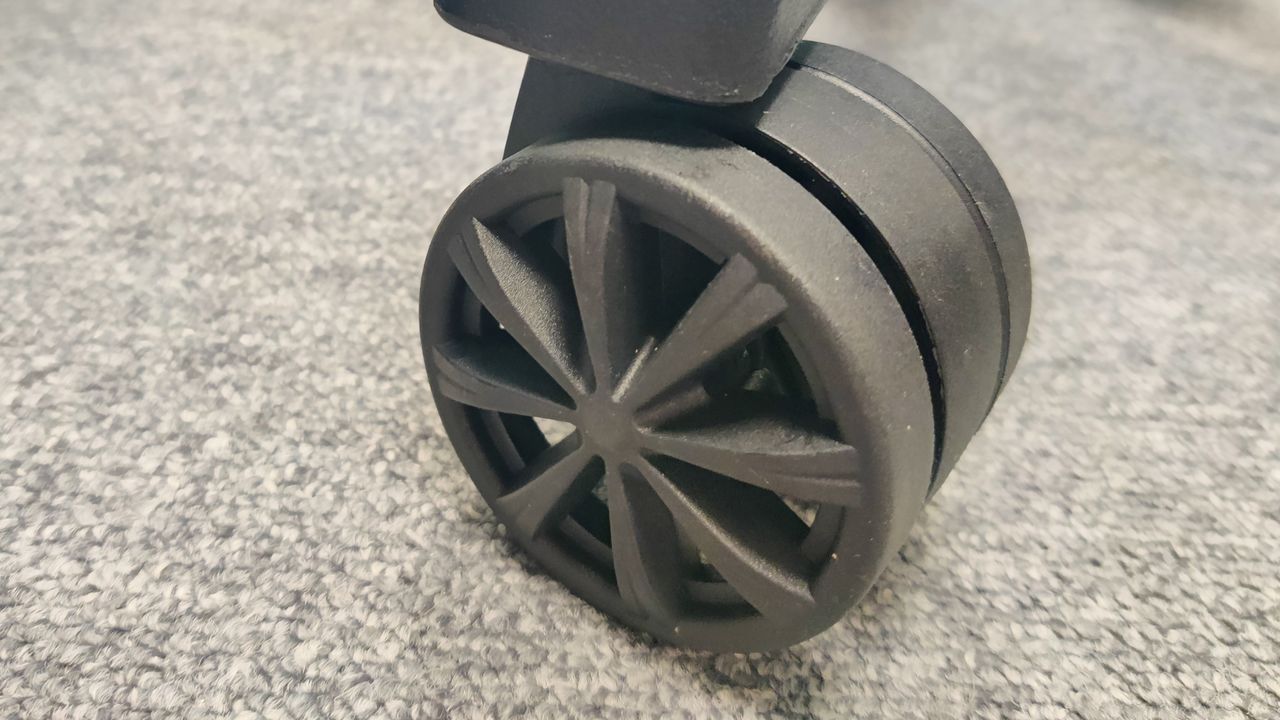 The Corsair TC100 Relaxed wheel