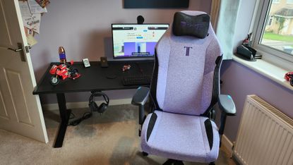 Secretlab Titan EVO SoftWeave Plus Soda Purple gaming chair