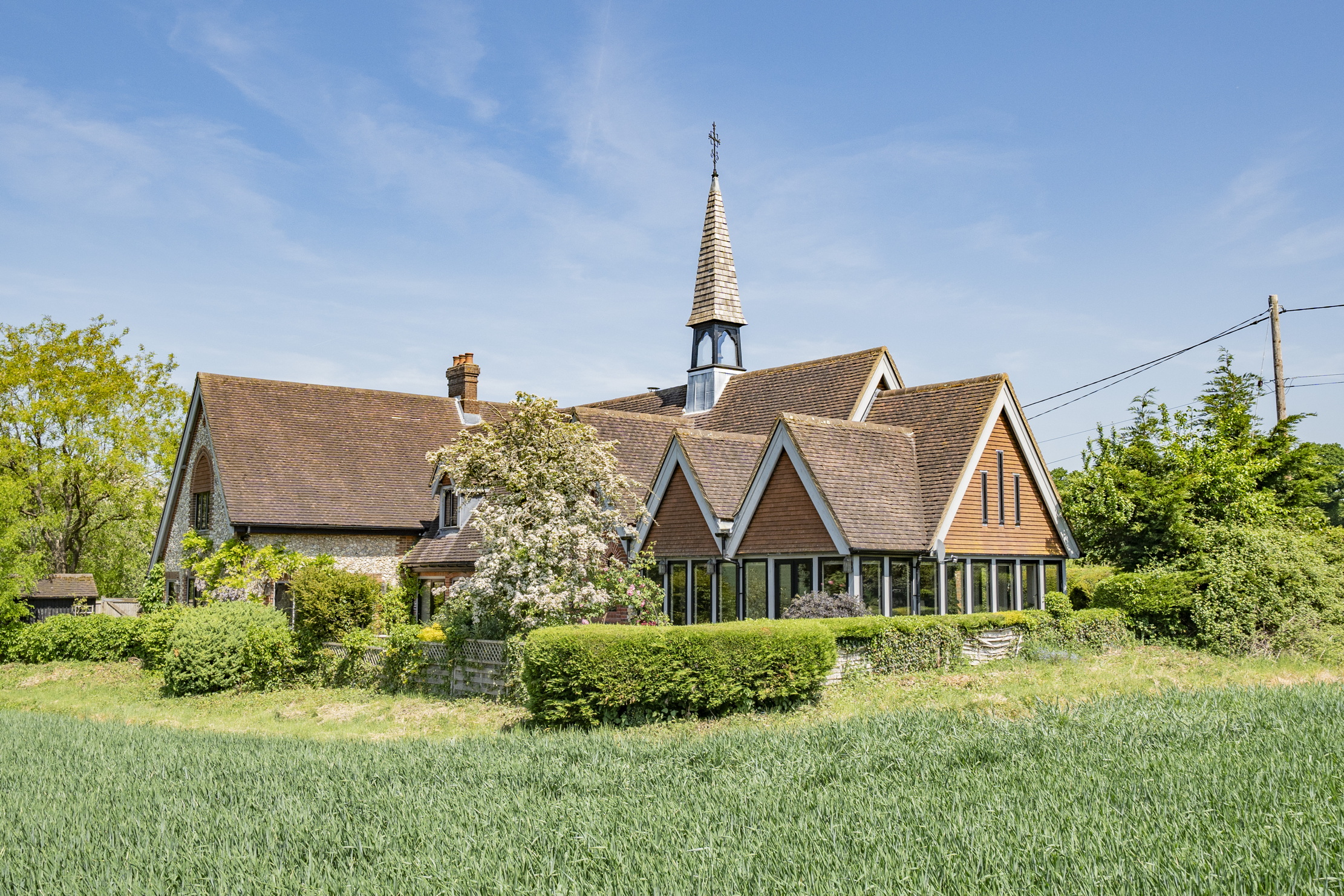 Images of Woodlands in Hampshire, a former church