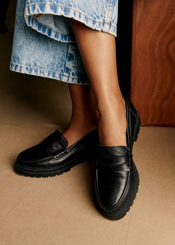 Albane Loafers - Smooth Black - Bovine Leather - Sézane