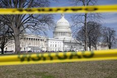 White House with caution tape