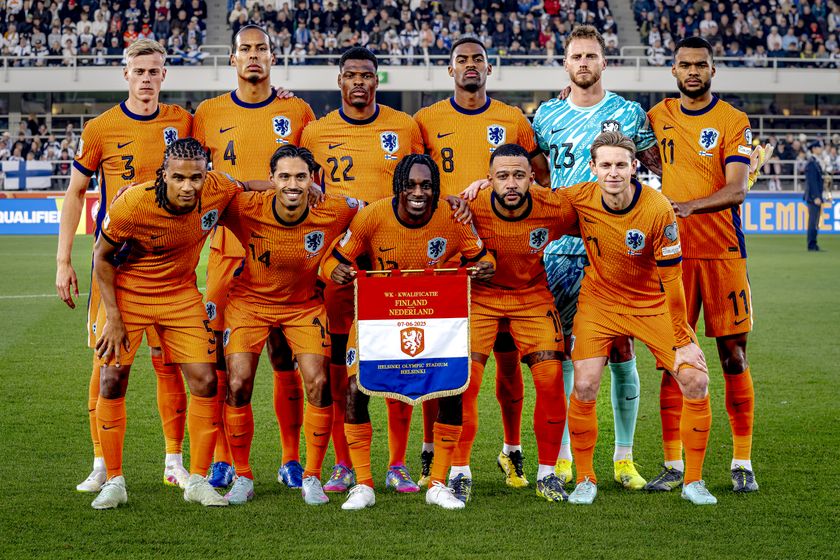 Jan Paul van Hecke (back left) lines up for the Dutch national team