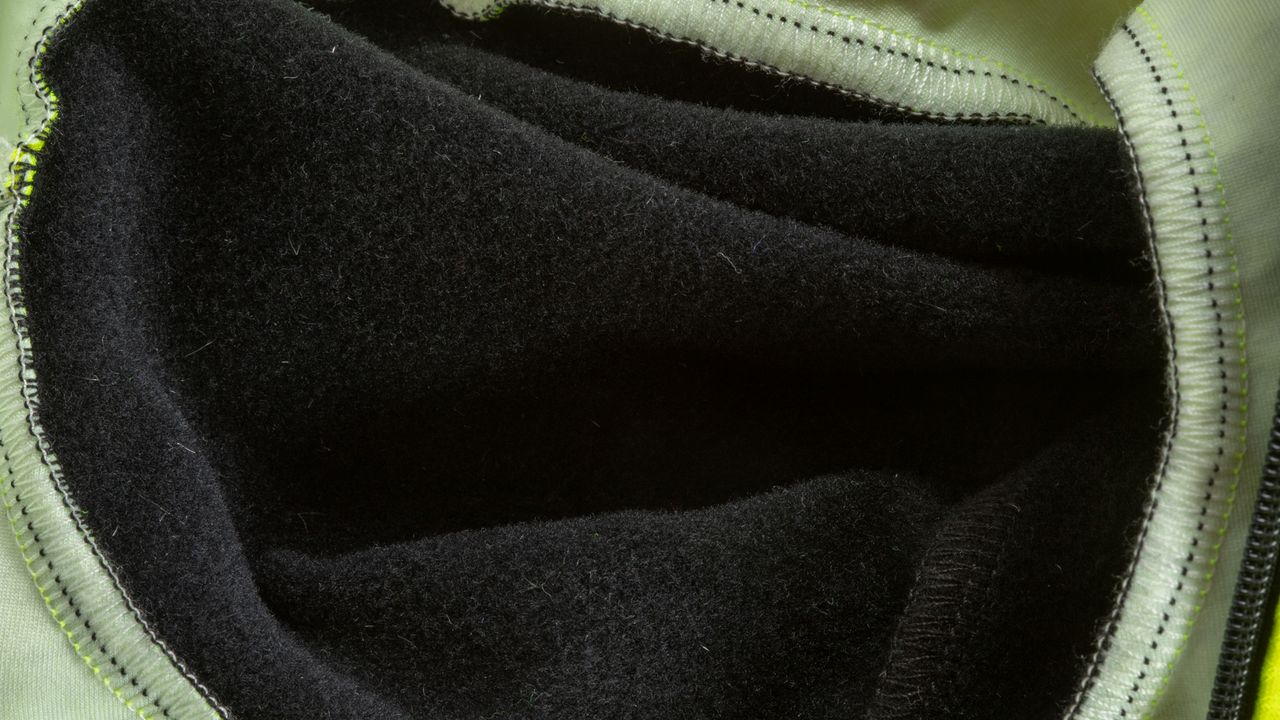 Assos Mille GTS Spring Fall Jacket C2 inside of shoulder