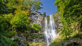 waterfall walks in Wales: Pistyll Rhaeadr