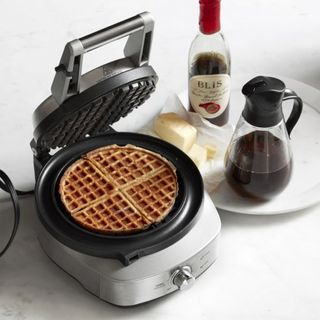 last-minute Father's Day gfits: waffle maker