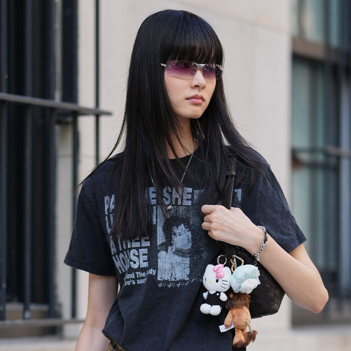 Forget Silk Scarves-Fashion People Everywhere Are Tying This Fall Essential Around Their Waists Instead