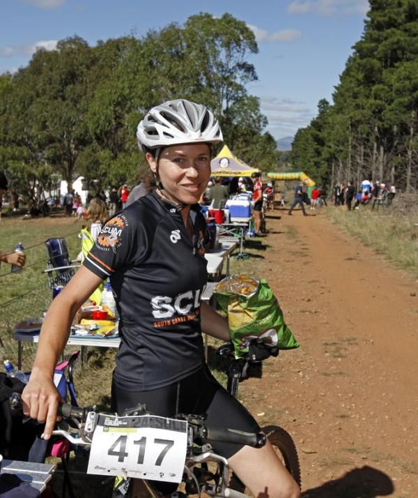 Meaghan Binder topping up in the feed zone on Sunday morning
