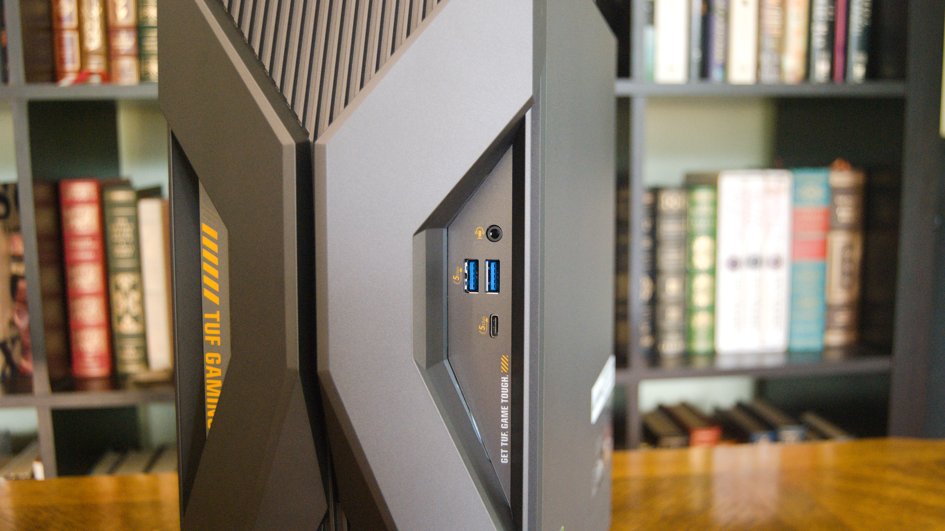 ASUS TUF Gaming T500