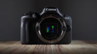 Canon EOS R50