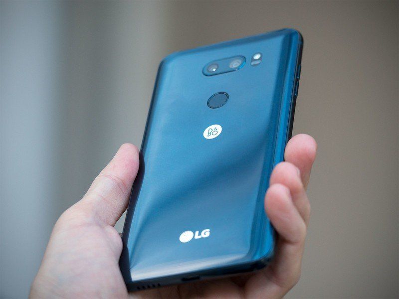 LG V30 Moroccan Blue
