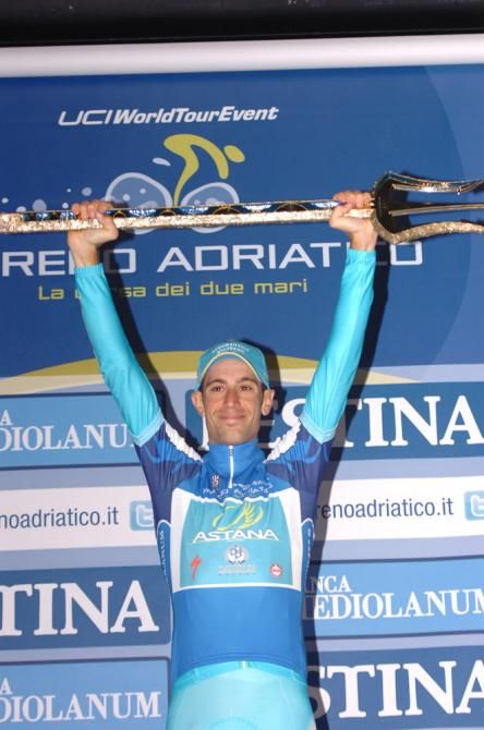 2013 Tirreno-Adriatico champion Vincenzo Nibali (Astana) wields his winner's trident.