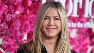hairstyles for straight hair Jennifer Aniston