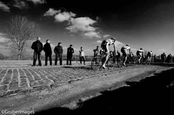 Last man standing on the cobbles: Lieuwe Westra (Vaconsoleil)