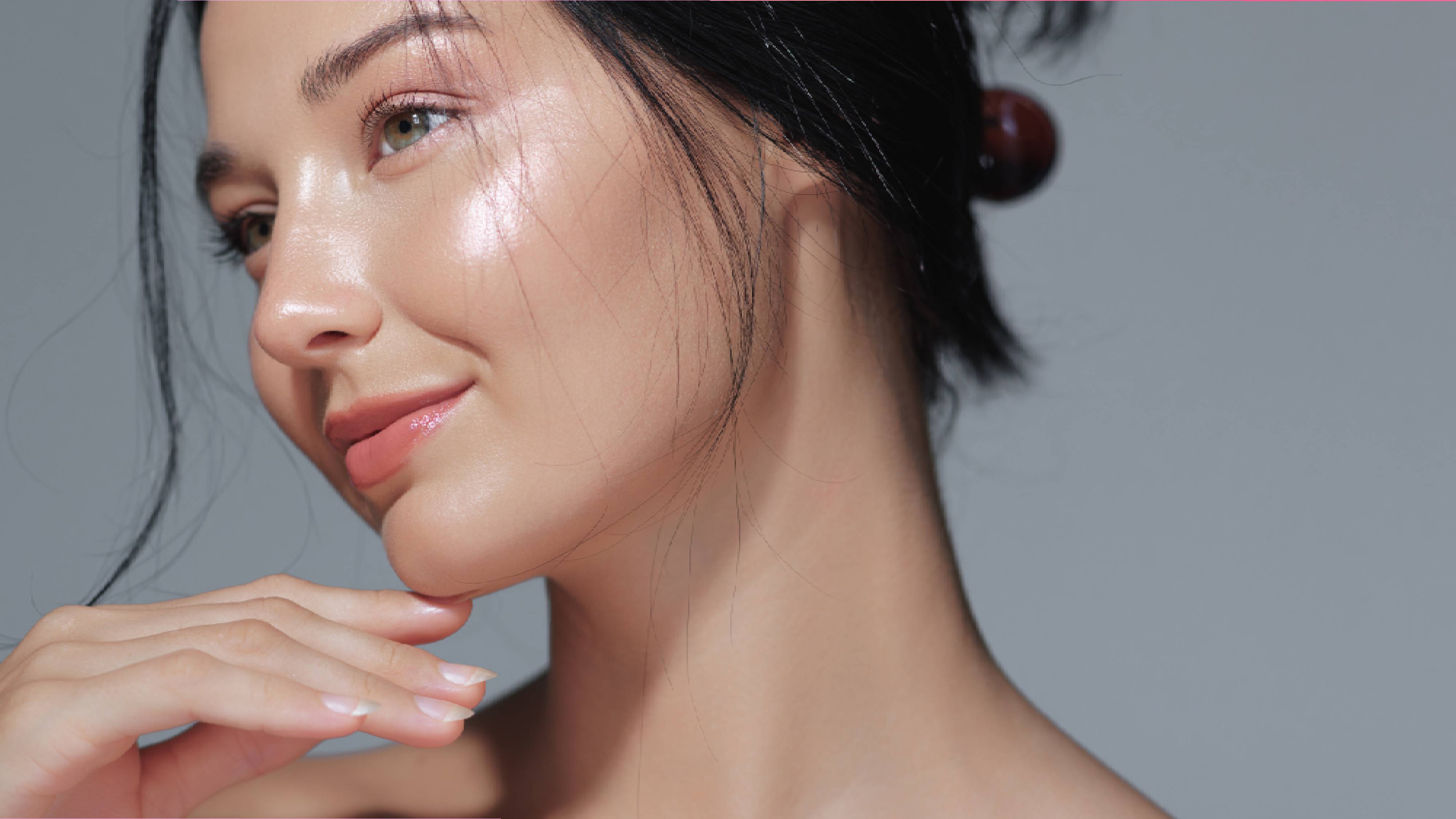 Glowy, radiant makeup