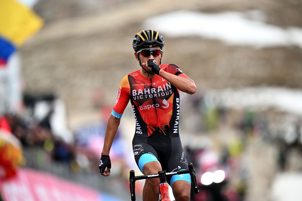 TRE CIME DI LAVAREDO ITALY MAY 26 Santiago Buitrago of Colombia and Team Bahrain Victorious celebrates at finish line as stage winner during the 106th Giro dItalia 2023 Stage 19 a 183km stage from Longarone to Tre Cime di Lavaredo 2307m UCIWT on May 26 2023 in Tre Cime di Lavaredo Italy Photo by Stuart FranklinGetty Images