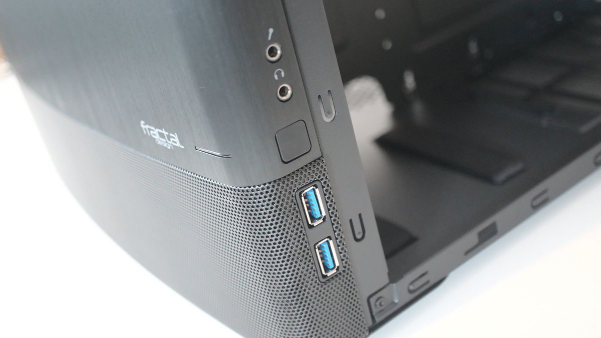 Fractal Design Node 804