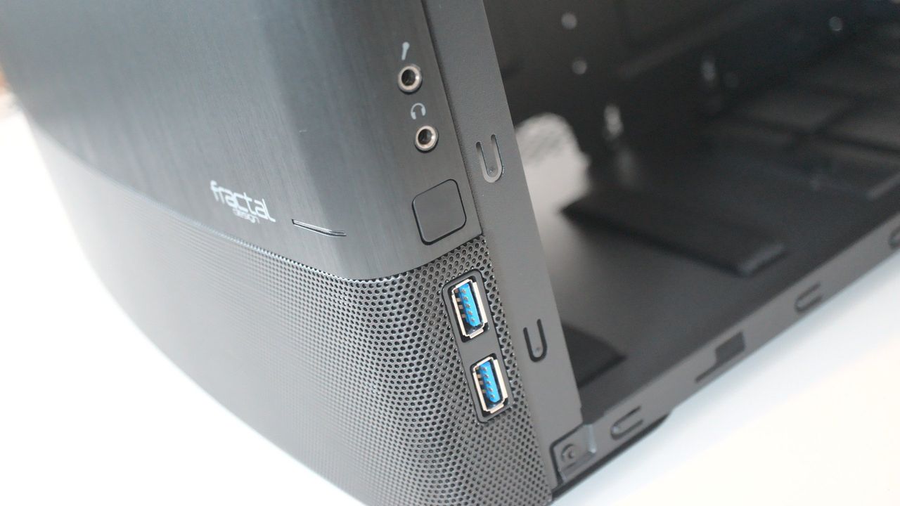 Fractal Design Node 804