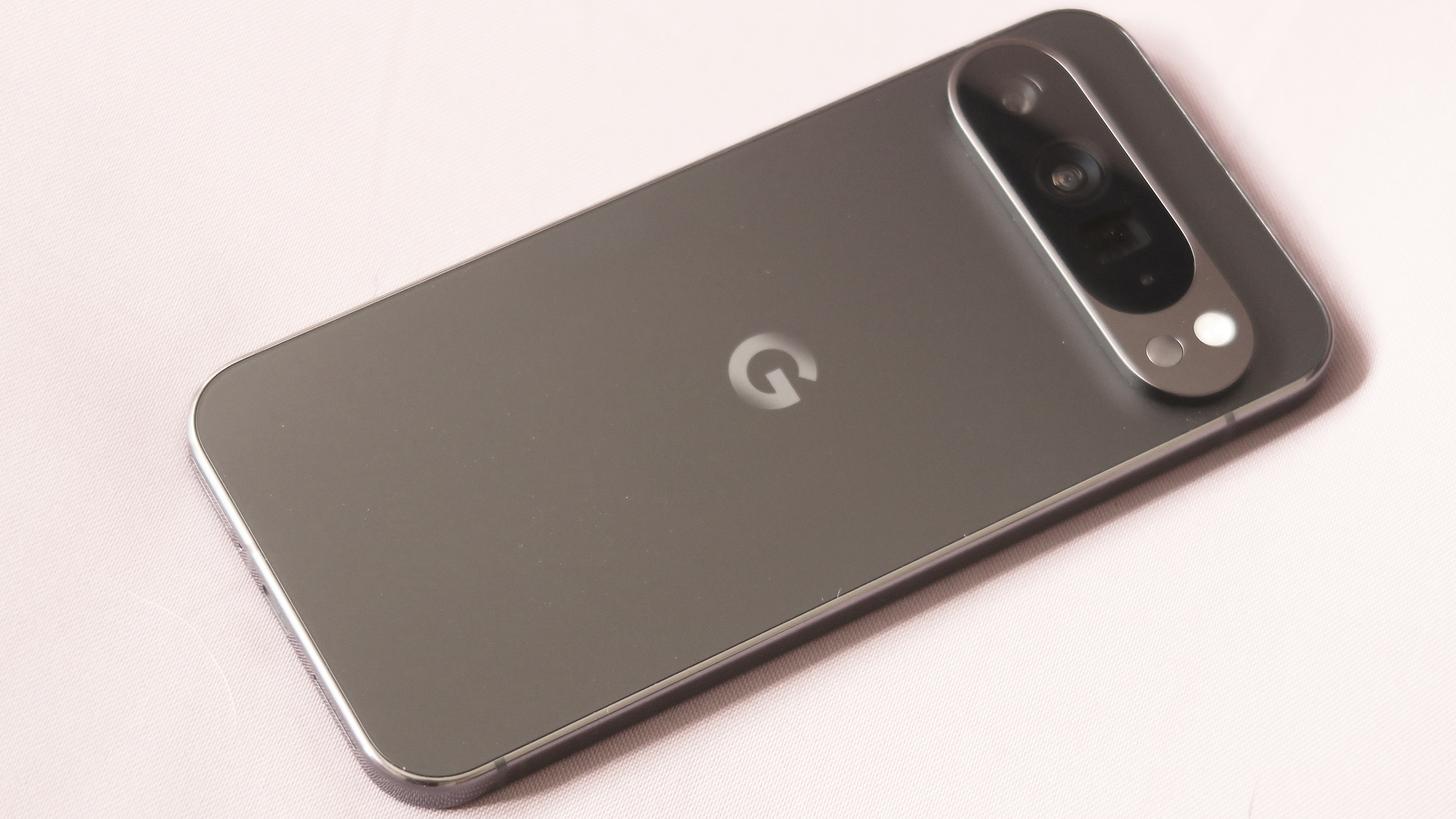 بررسی Google Pixel 9 Pro XL <a href=