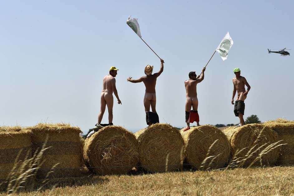 Some fans bare all at the Tour de France