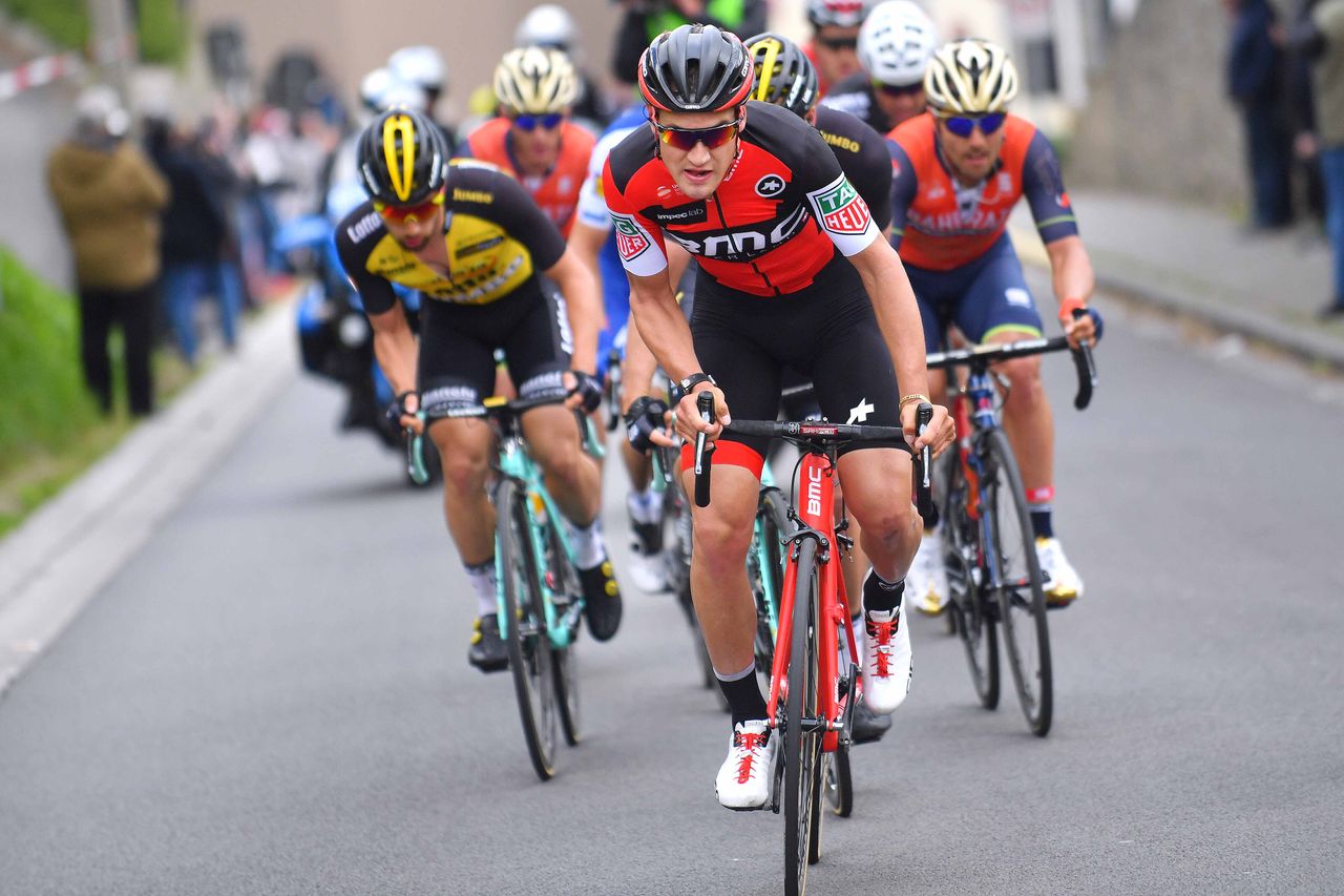 Silvan Dillier (BMC) attacks