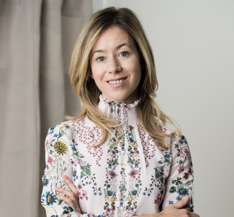 A headshot of Dr. Rebecca Robbins, Sleep Scientists and Oura Advisor