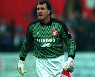 John Burridge playing for Scarborough in 1994