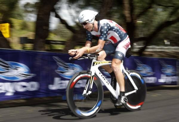 Taylor Phinney (USA) pulled back 12 seconds in the first half of his second lap.