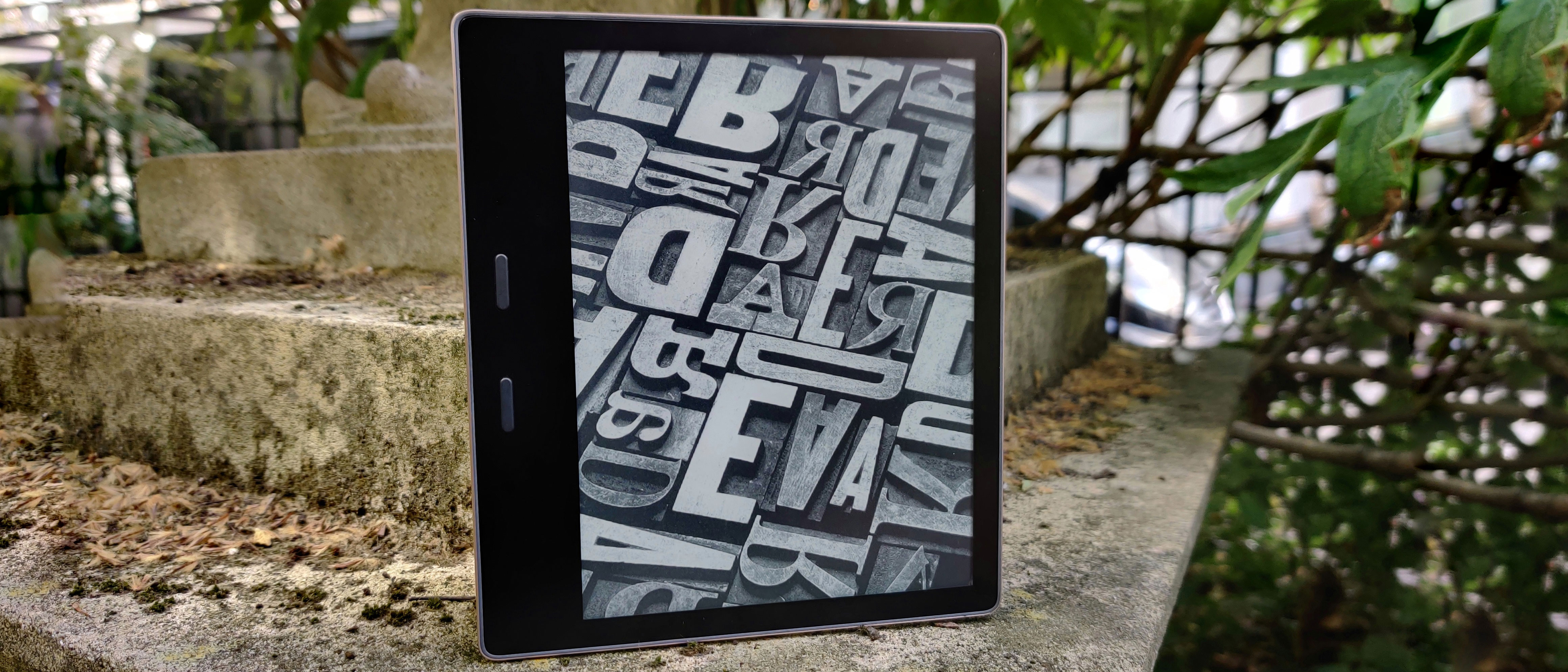 Review: Kindle Oasis