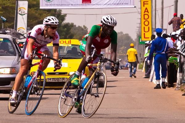 Nikieme and Premont worked well together in the closing laps of the Ouagadougou circuits.