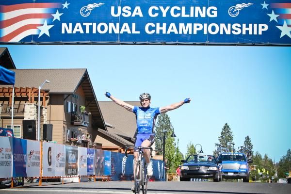 Michael Olheiser (Moontoast) crossed the line nearly one minute ahead of Russell Stevenson (Seattle Super Squadra).