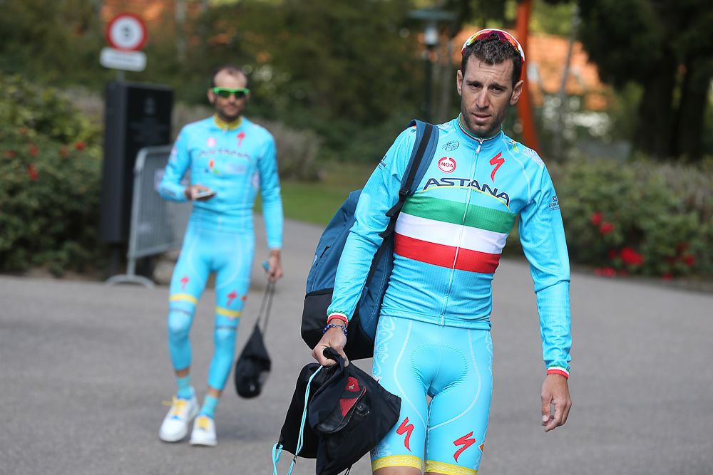 Vincenzo Nibali prepares for Wednesday's ride.