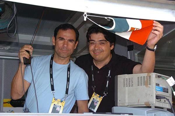 RAI commentators Davide Cassani and Auro Bulbarelli
