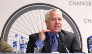 Change Cycling Now has advocated that Greg LeMond become interim UCI president while the UCI Independent Commission investigates allegations of corruption.