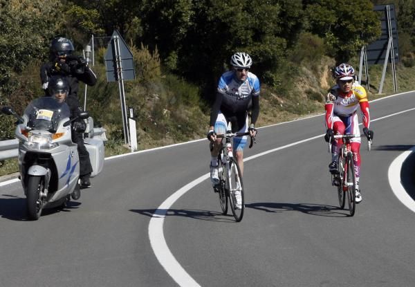 The early break of the day: Arkimedes Arguelyes (Team Katusha) and Jonathan McCarty (Team Spidertech)