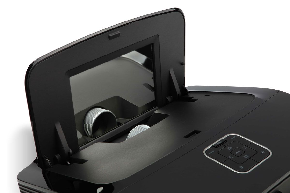 The pop-up mirror and the sunken lens of the Acer U5200