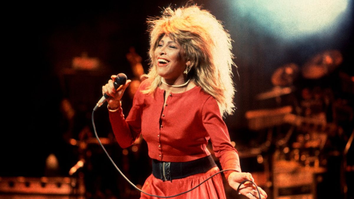 American R&amp;B and Pop singer Tina Turner performs onstage at the Poplar Creek Music Theater, Hoffman Estates, Illinois, September 12, 1987.