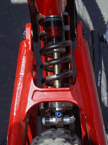 The M6 requires a rangy 10.5"-long rear shock.