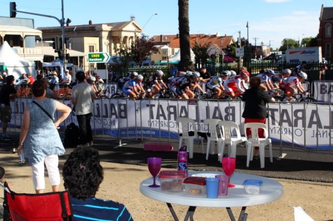 Spectators enjoyed the good weather in Ballarat and watched the races from the median strip in the centre of Sturt Street