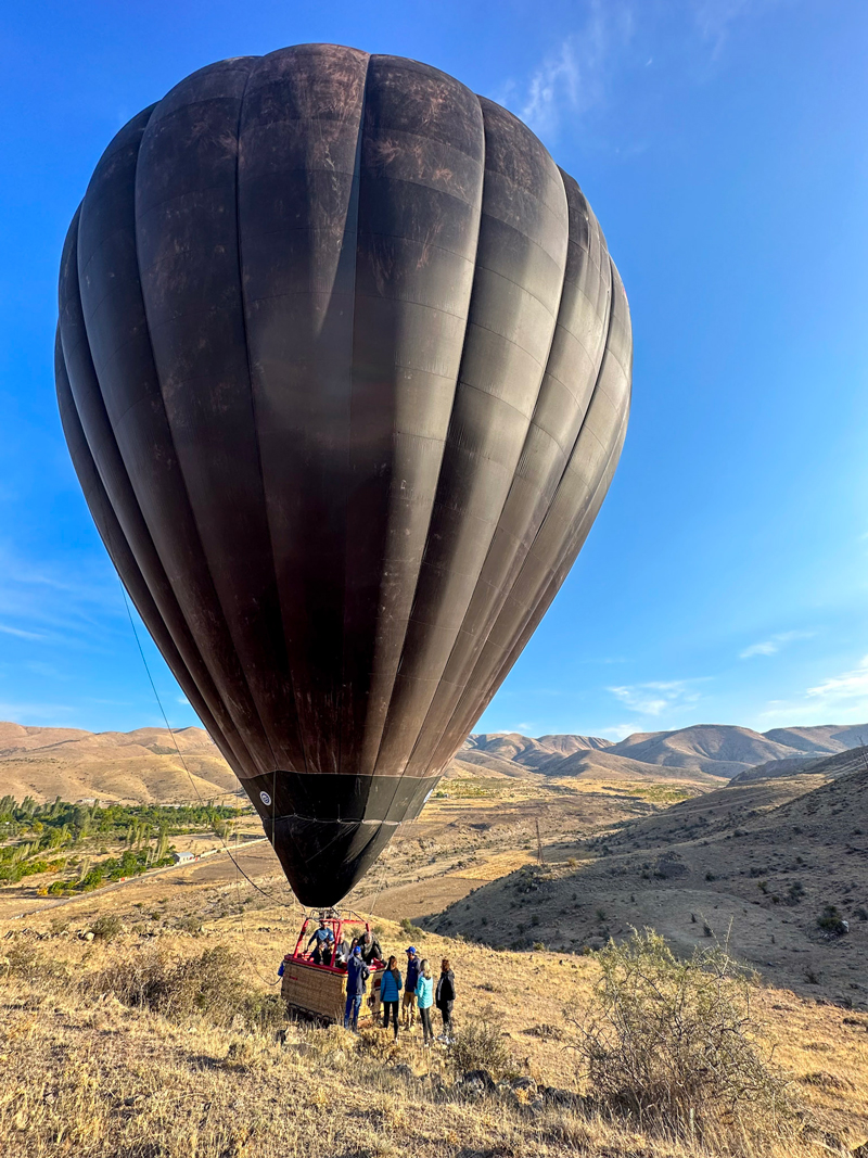 SkyBall-hot-air-balloon-company-in-Yerevan.jpg