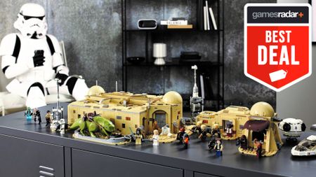 LEGO Mos Eisley Cantina