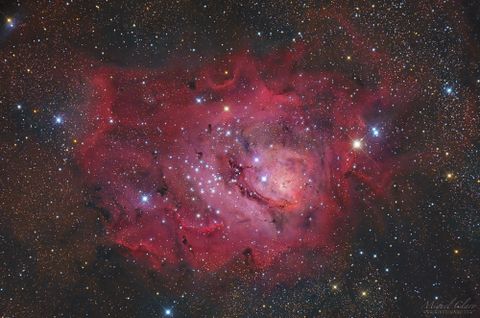 The Lagoon Nebula Glistens in Starry Deep-Space Image | Space