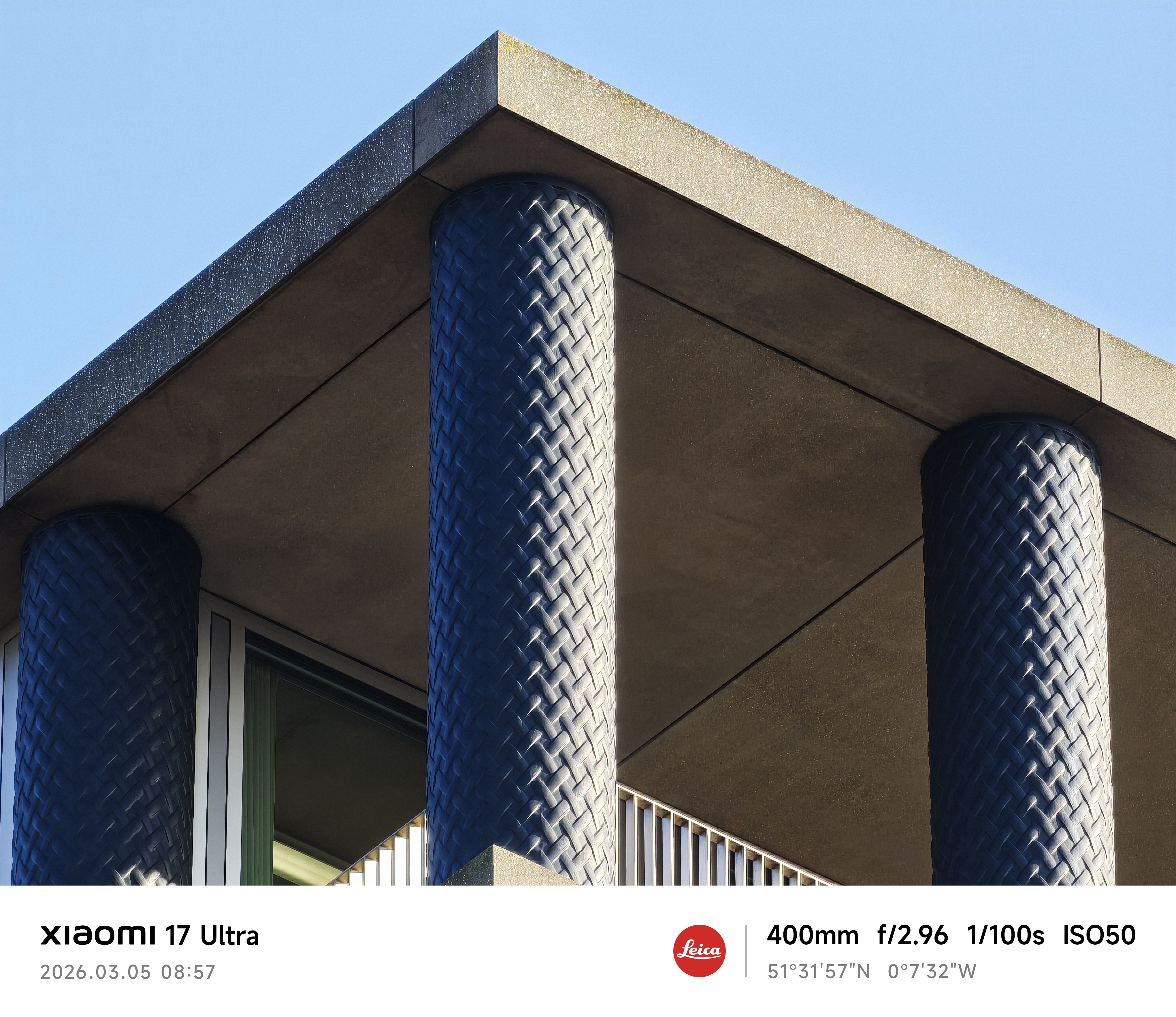 Xiaomi 17 Ultra camera sample highrise zoom 17.2x