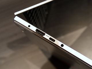 Samsung Galaxy Book Flex Alpha