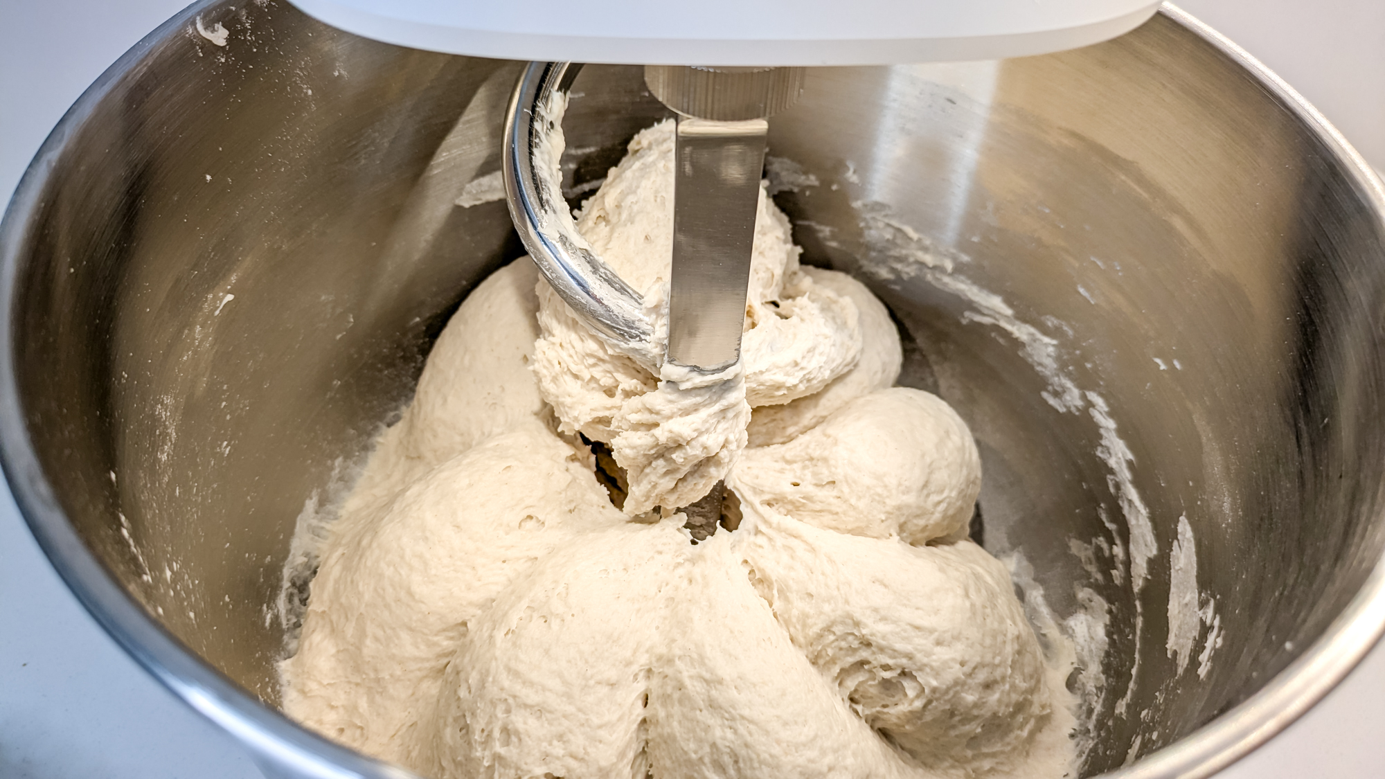 Ooni Halo Core kneading dough