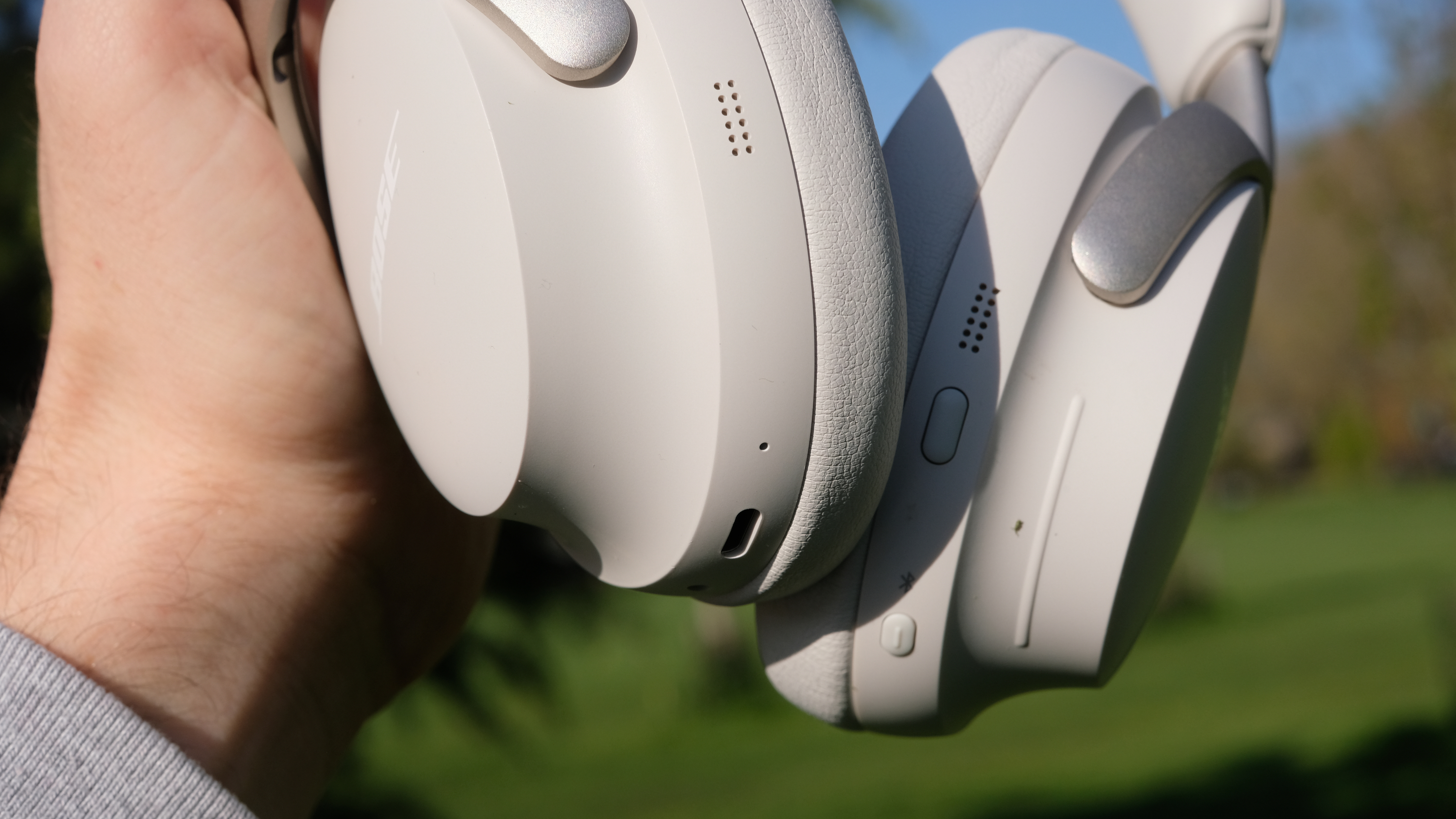 Photograph of Bose QuietComfort Ultra Headphones in white